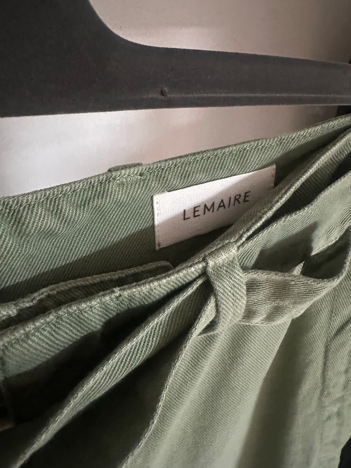 [M] 르메르 벨티드 밀리터리 팬츠 그린 컬러 상품이미지3