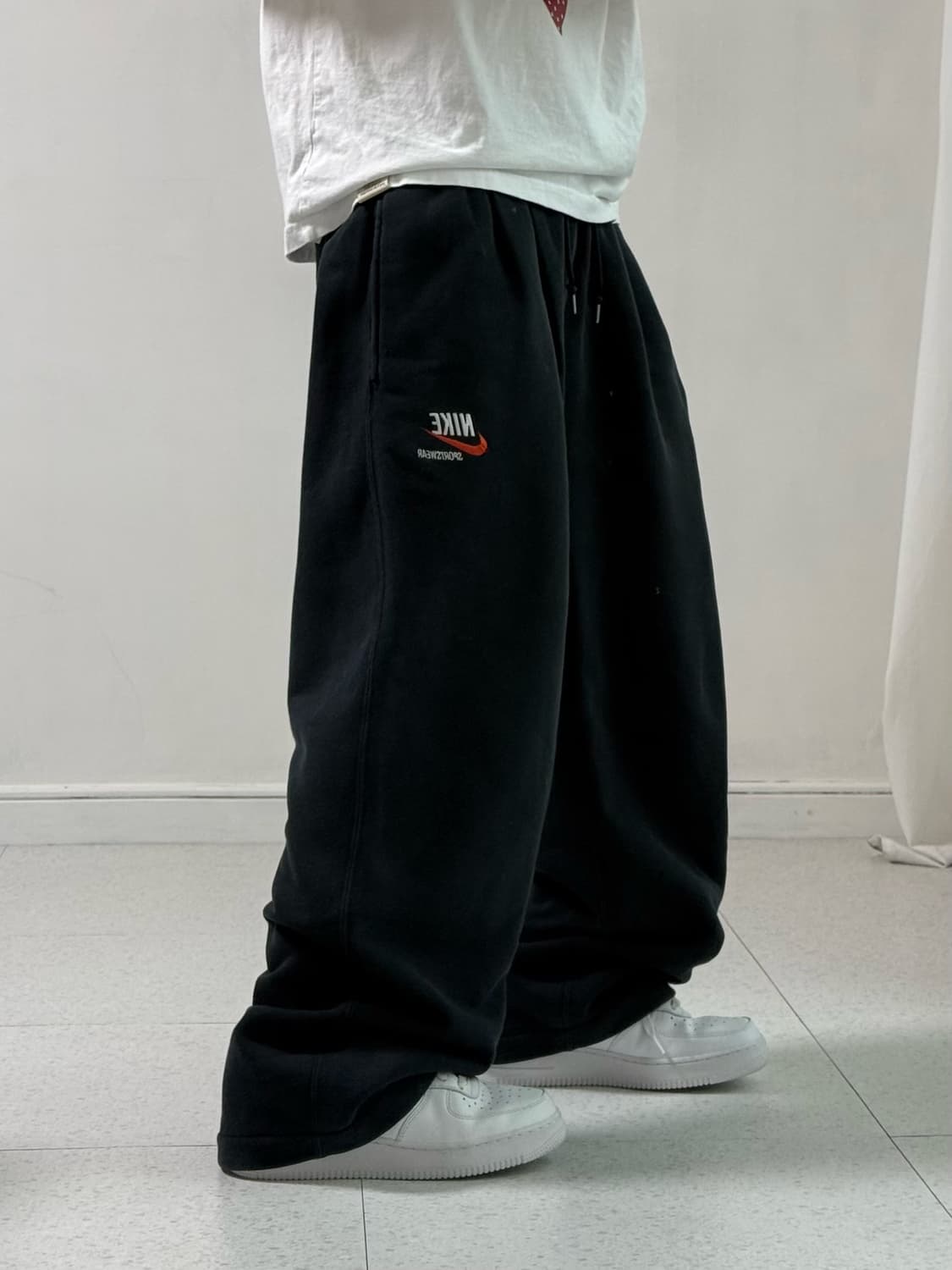 나이키 블랙 코튼팬츠 상품이미지2