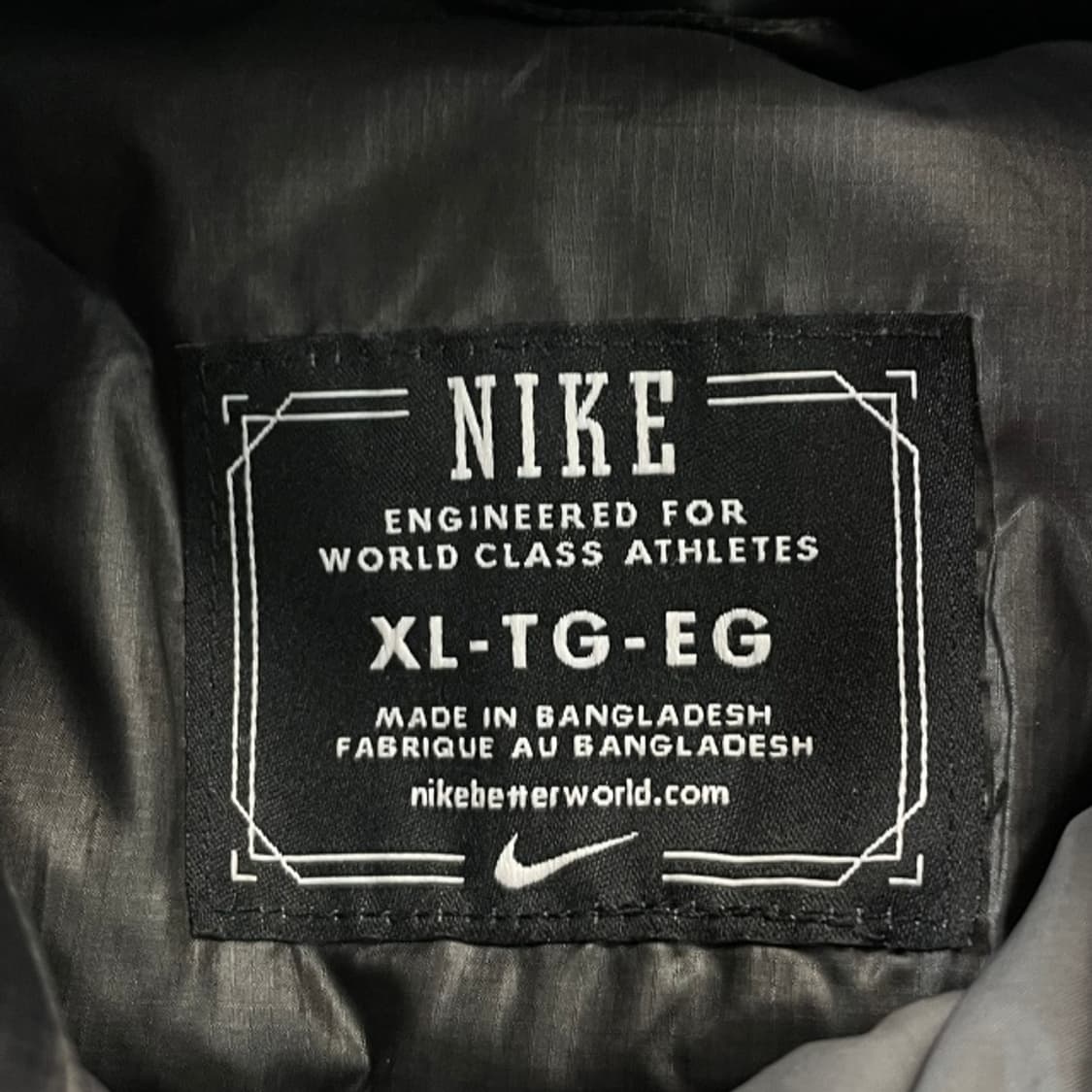 105 나이키 유광 패딩 상품이미지3