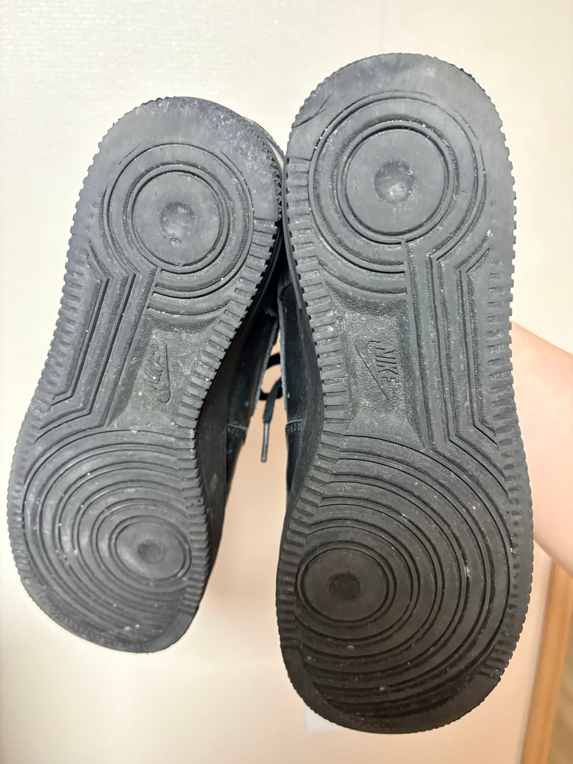 나이키 에어포스 1 블랙250 상품이미지5