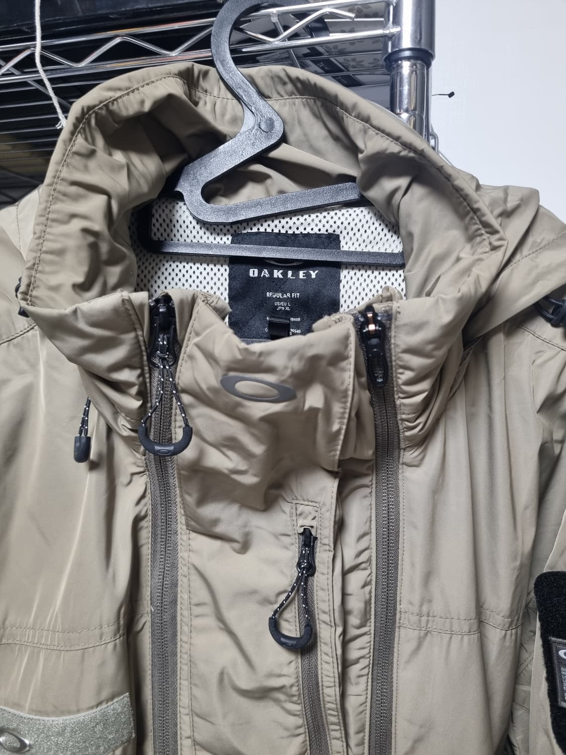 오클리 바람막이 xl 상품이미지2