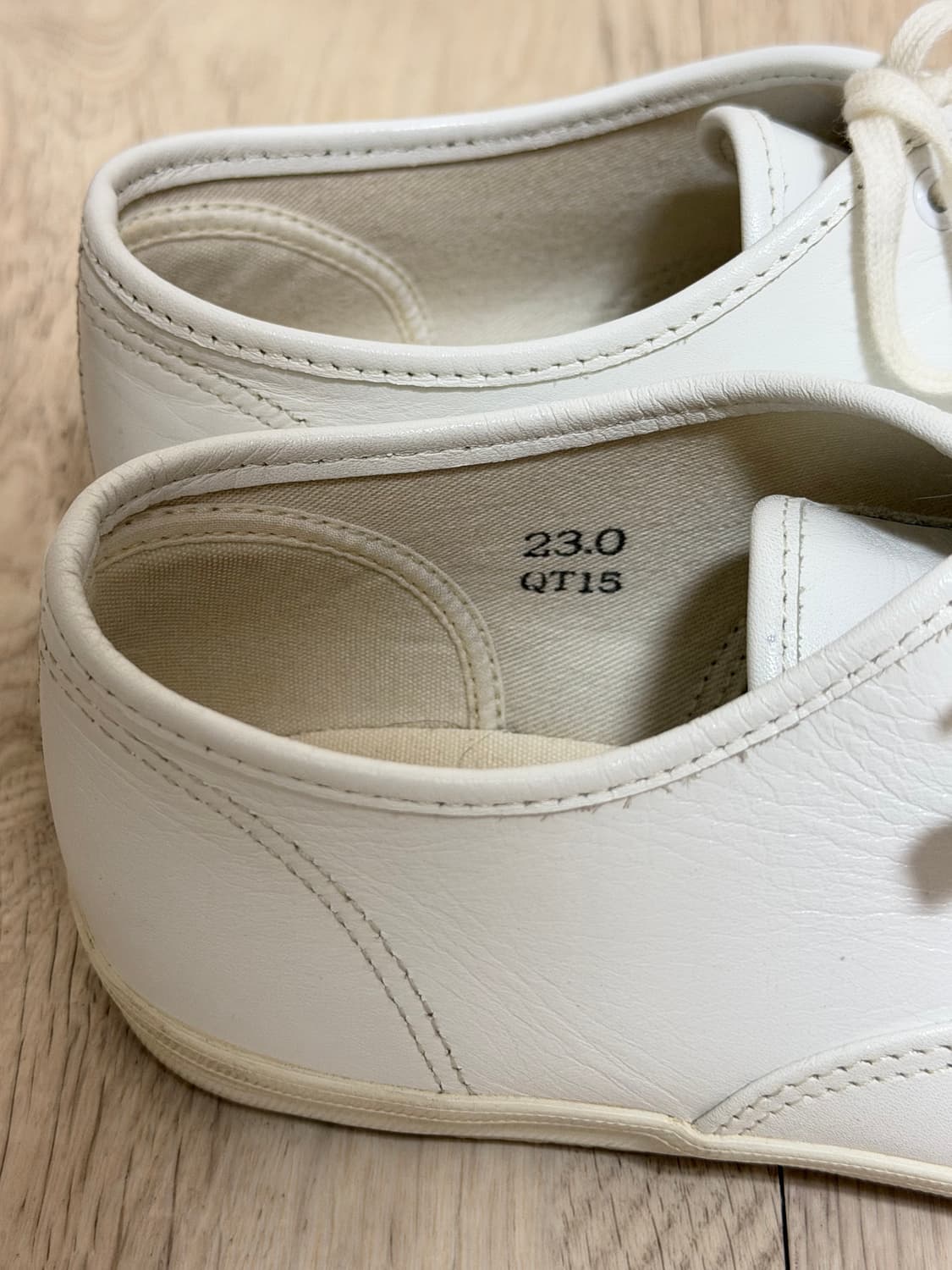 꼼데가르송 스니커즈 230 상품이미지4