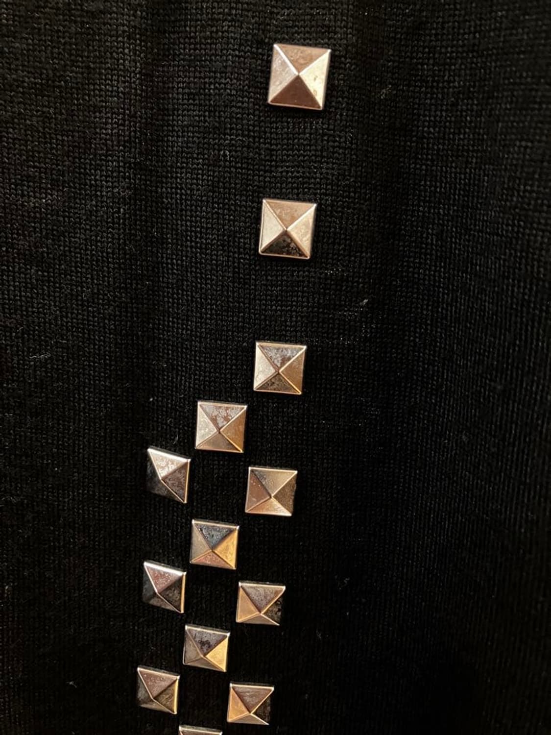 07SS 꼼데가르송 옴므 플러스 스터드 울 가디건 상품이미지2