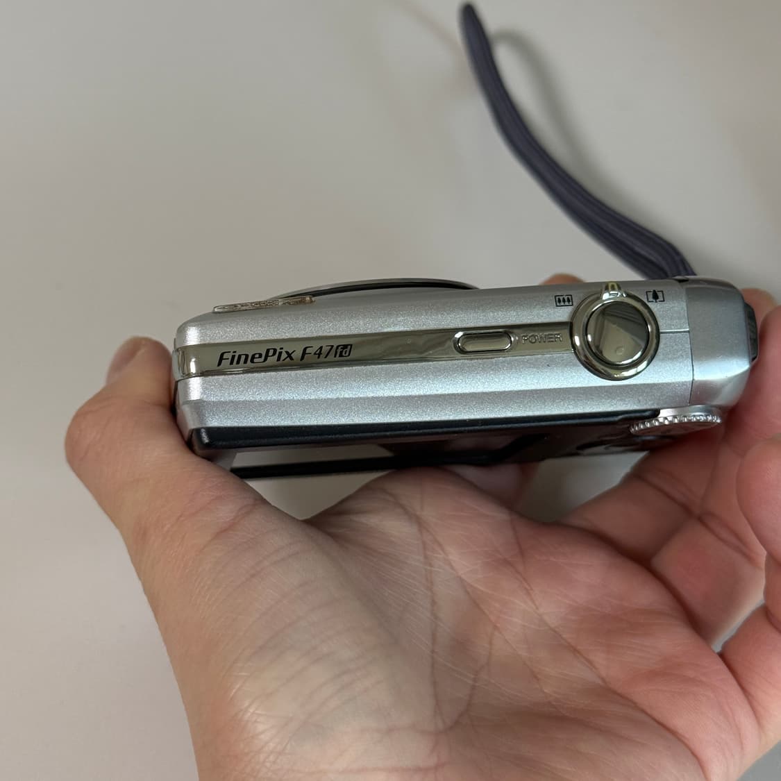 후지필름 파인픽스 F47 빈티지 디카 디지털카메라 실버 상품이미지3
