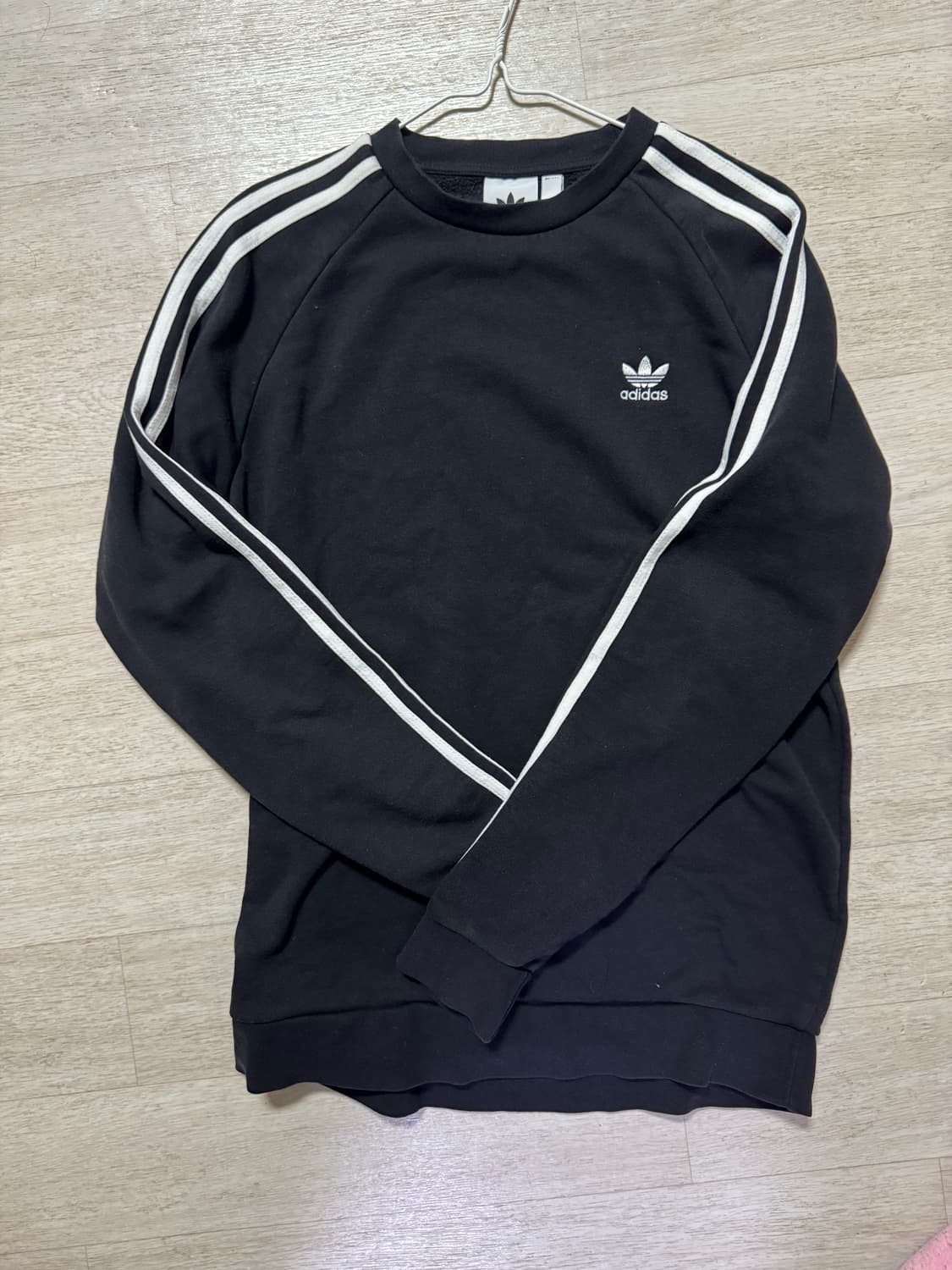 아디다스 기모 맨투맨 상품이미지1