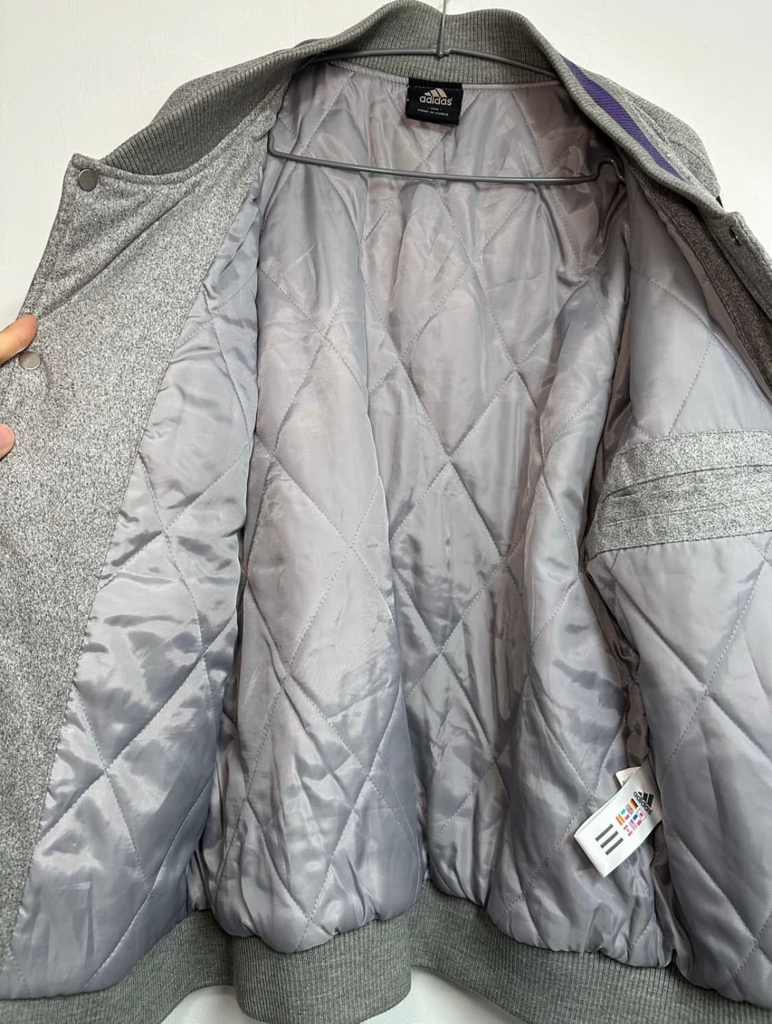 아디다스 가죽 배색 누빔 바시티 자켓 상품이미지4