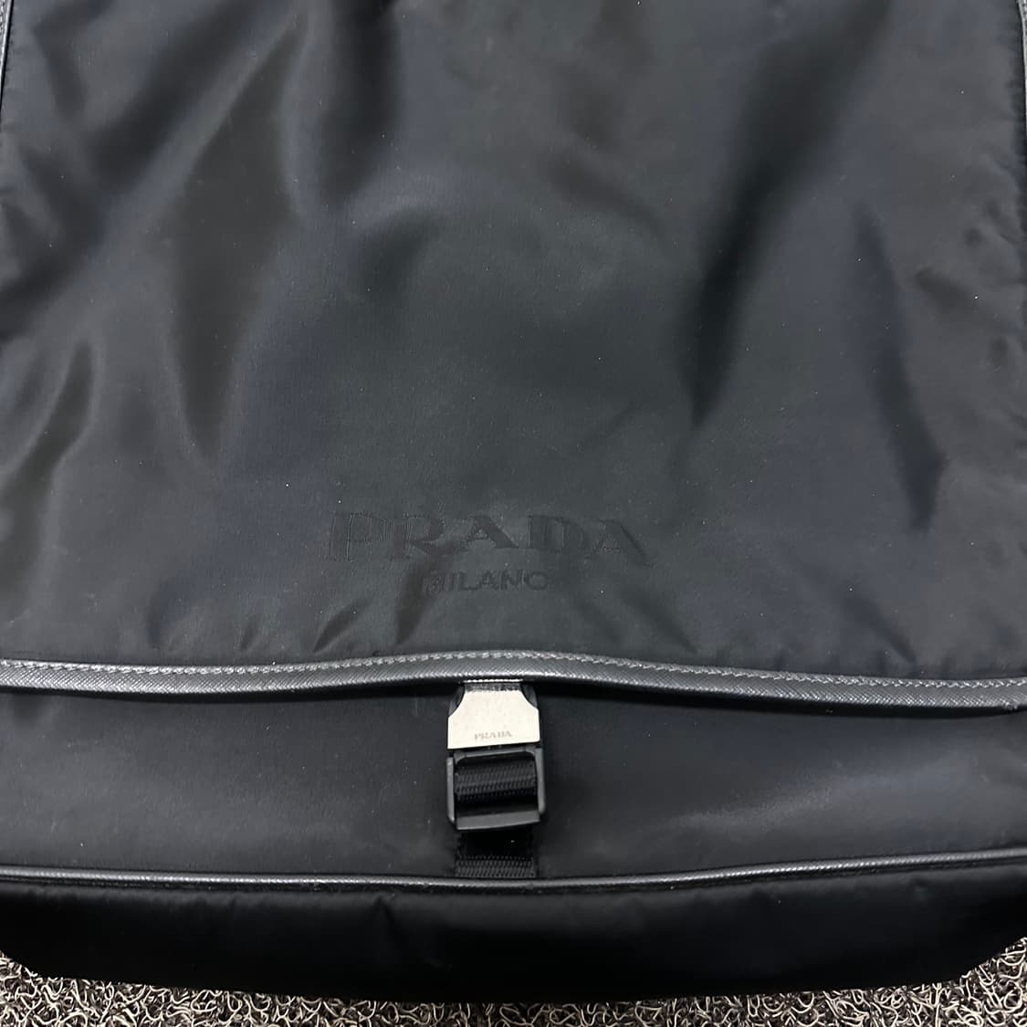 PRADA 프라다 메신저백 크로스백 가방 블랙 상품이미지2