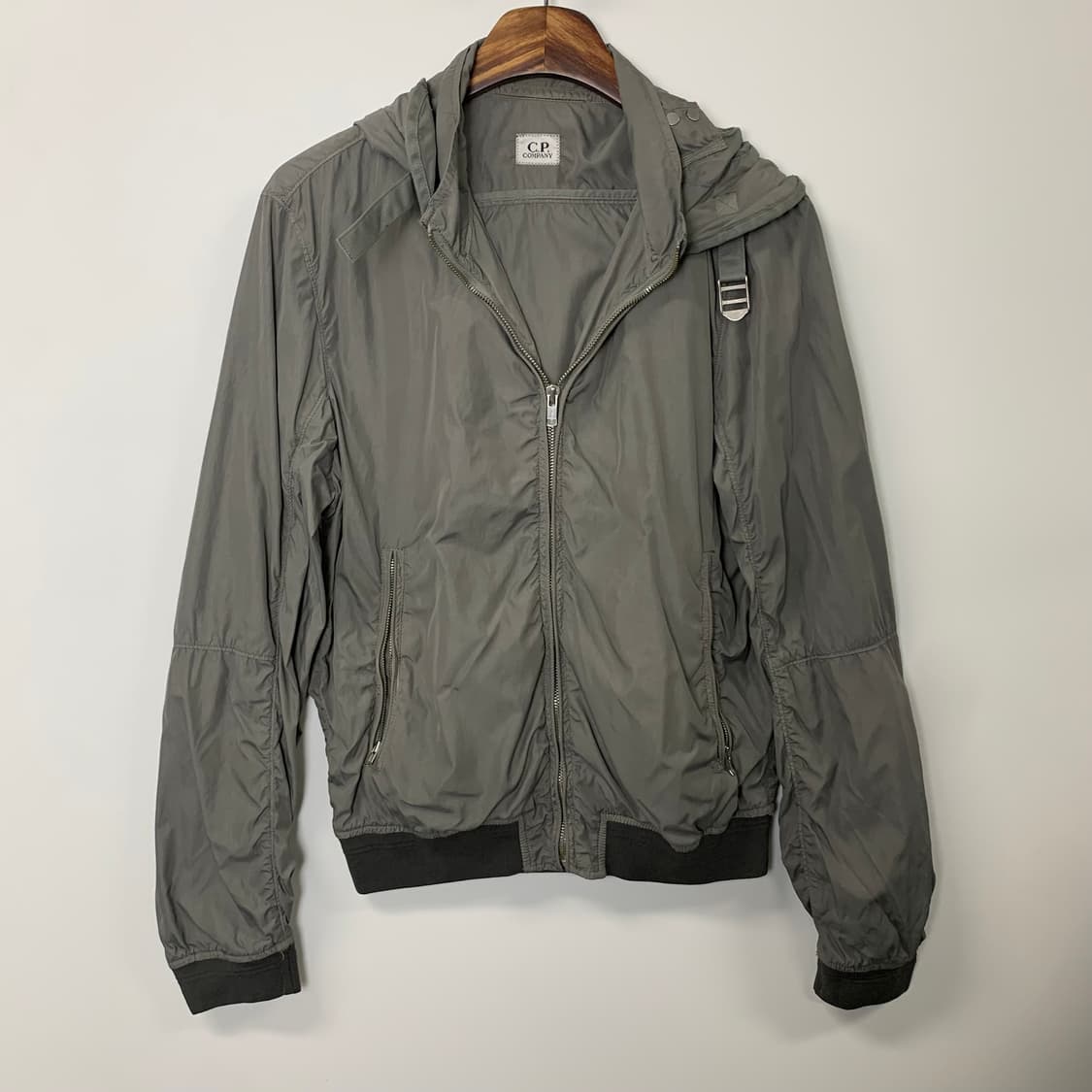 Cp컴퍼니 고글 카키 바람막이 자켓  상품이미지3
