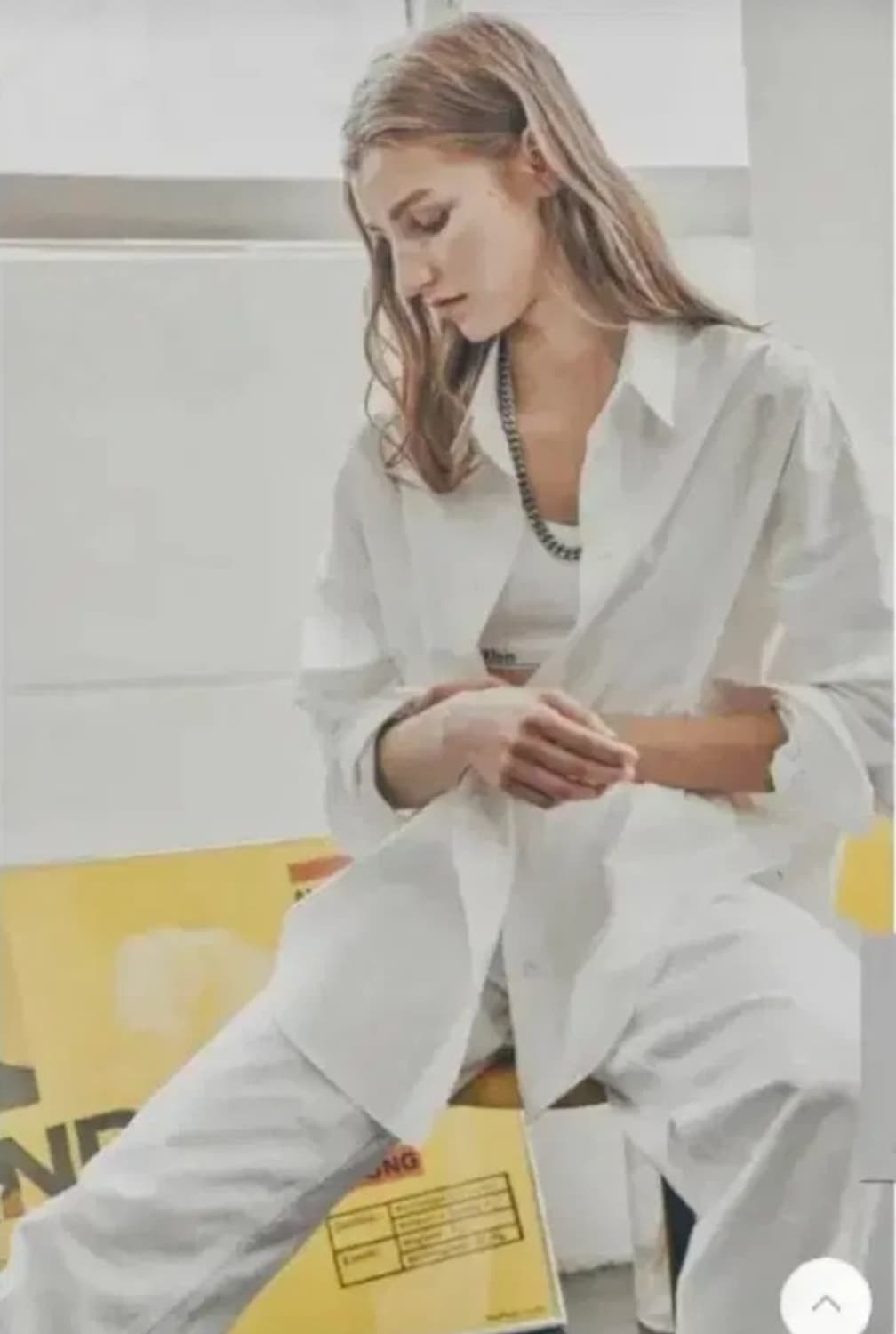 YOUR NAME HERE 유어네임히얼 화이트 셔츠 상품이미지1