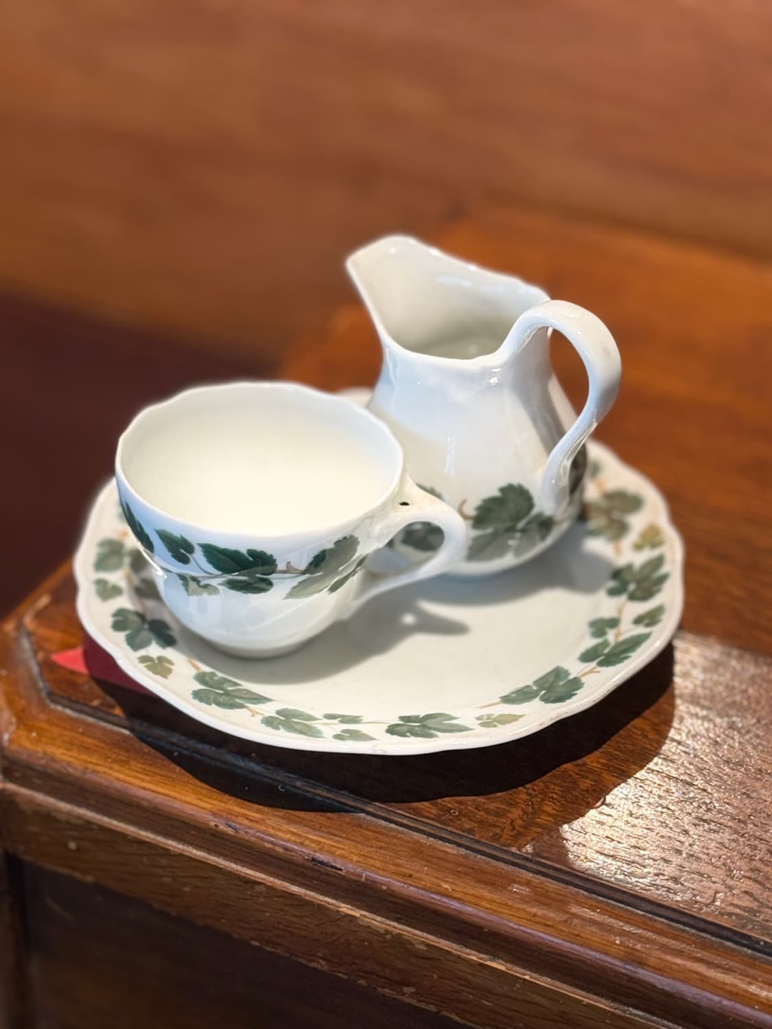 후첸로이터 컵크리머접시 세트 상품이미지1