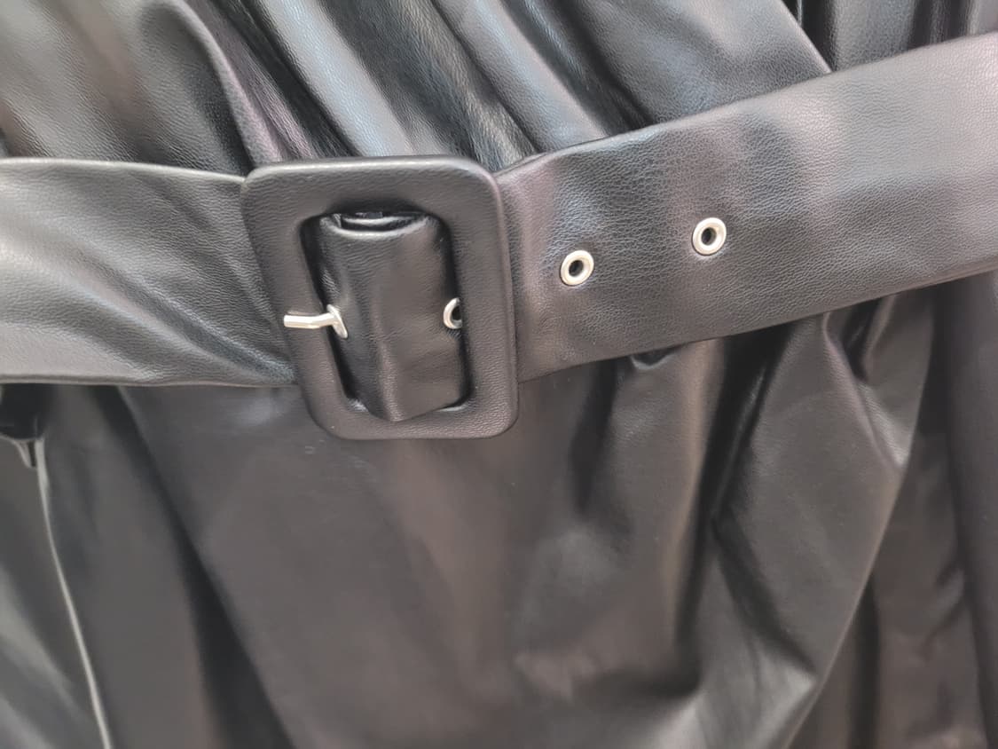 자라 블랙 에코레더 랩 미니 원피스 L사이즈 택달린새제품 상품이미지5