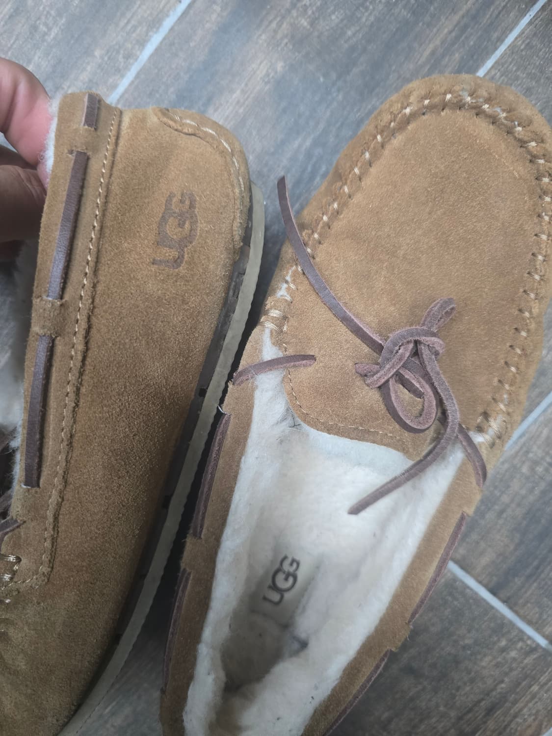 어그 모카신 브라운 상품이미지3