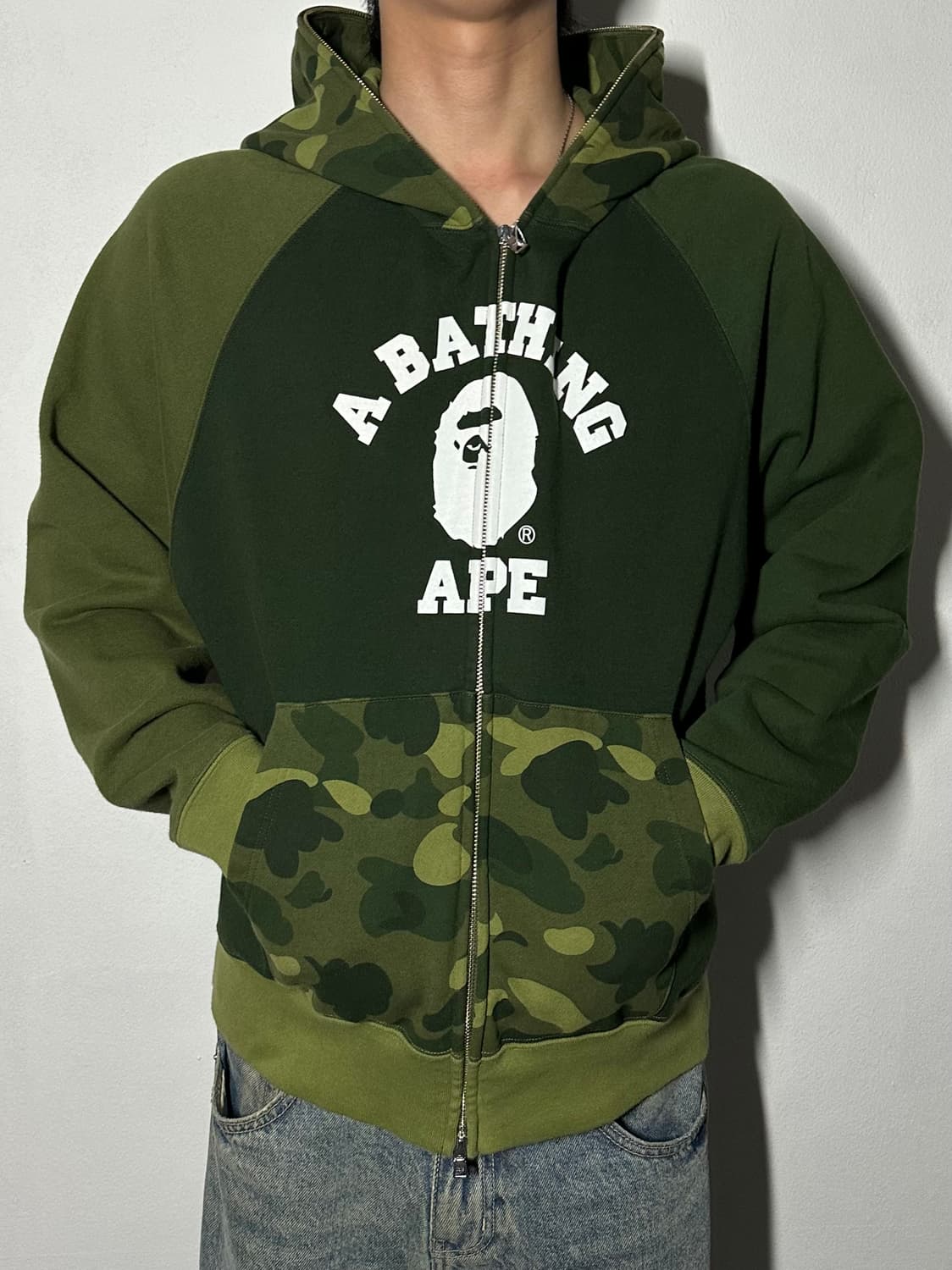 BAPE Original Camo Detail Zip Hoodie 상품이미지2