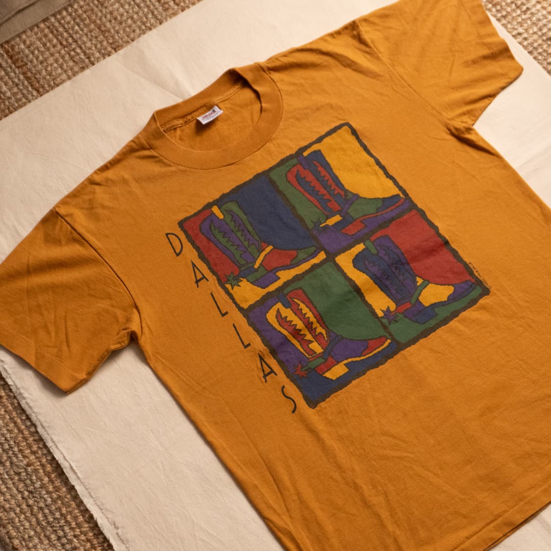 90s 'DALLAS' Western Boots T shirts / L  상품이미지2
