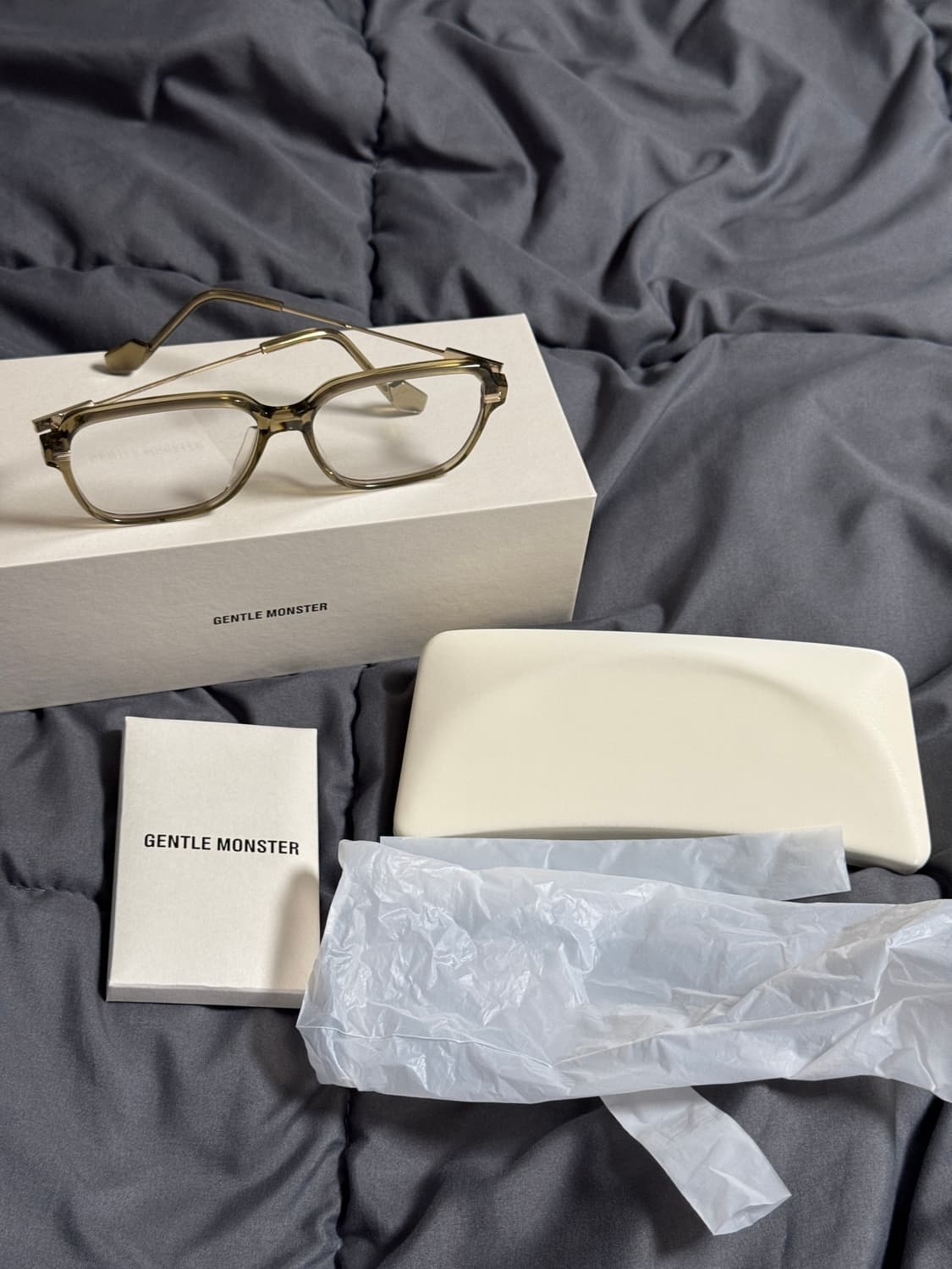 젠틀몬스터 상품이미지1