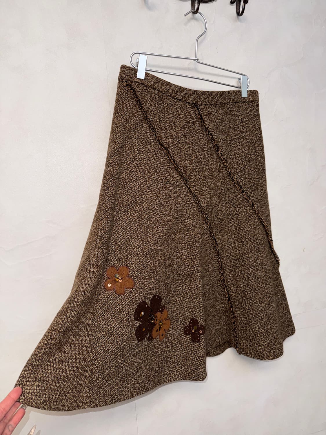 Brown bohemian flower patch wool skirt 상품이미지1