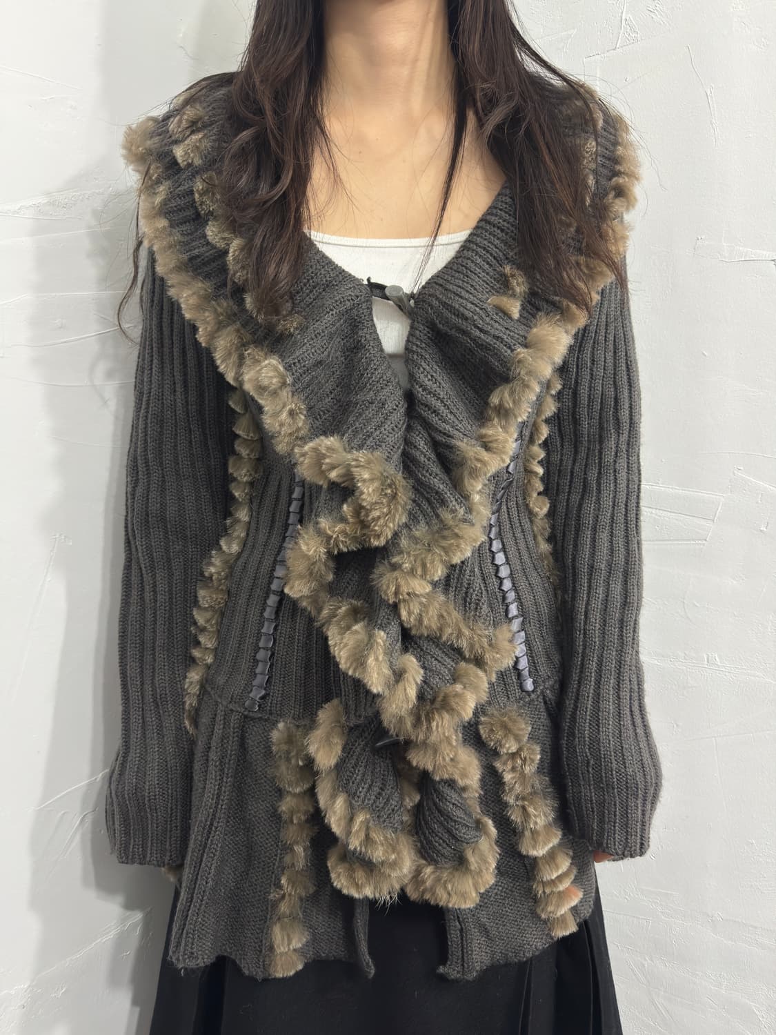 rabbit fur detail cardigan 상품이미지1