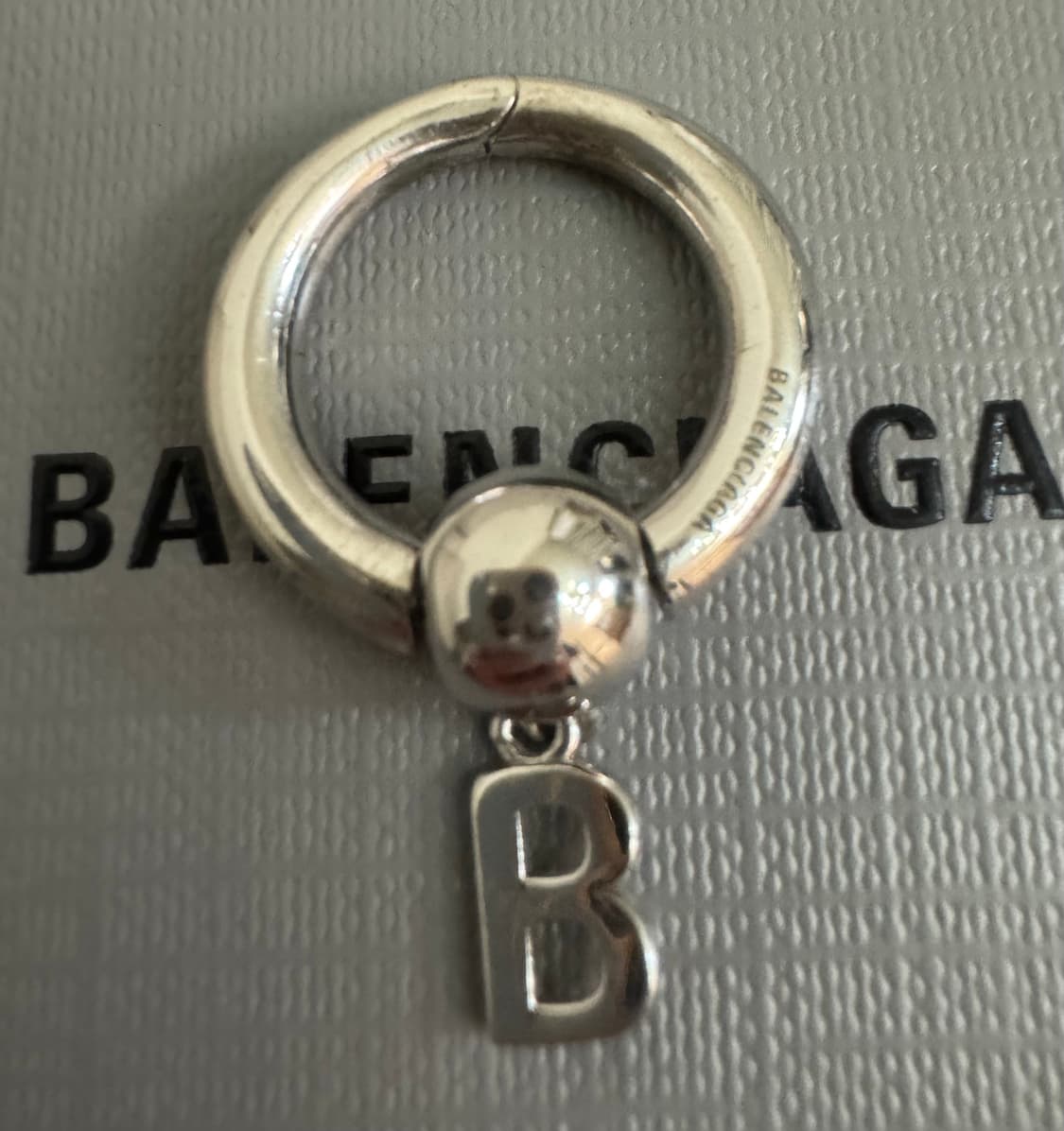 balenciaga single earring  silver  OS 상품이미지5