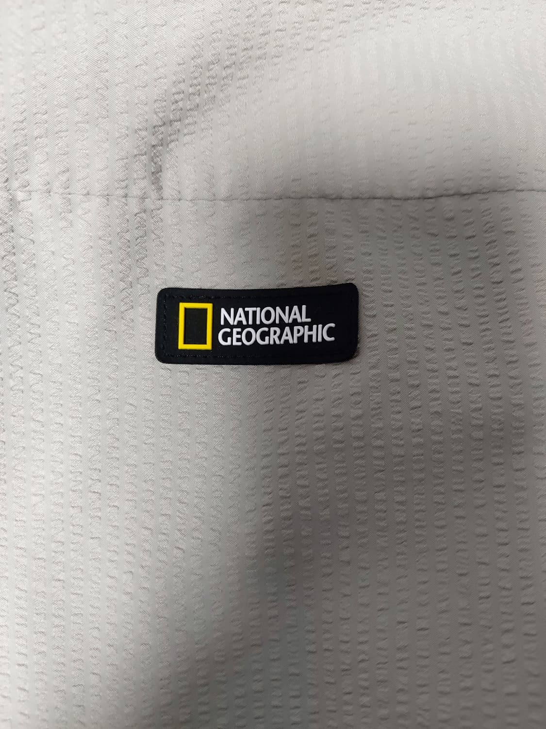 내셔널지오그래픽 남성 시어서커 반팔 셔츠(XL)

 상품이미지5