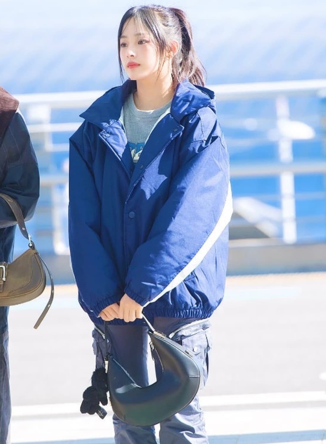 나이키 스우시 푸퍼 팔아요 상품이미지4