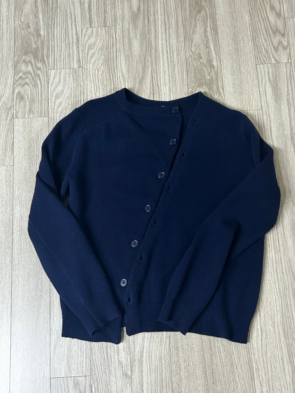 누마레 EE 사선 가디건 상품이미지1