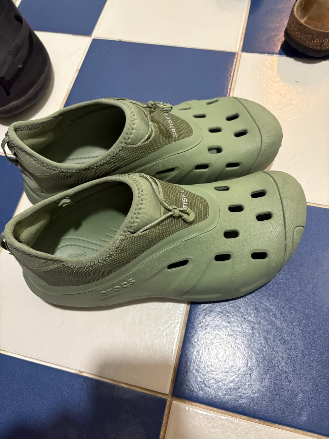 크록스 새티스파이 상품이미지3
