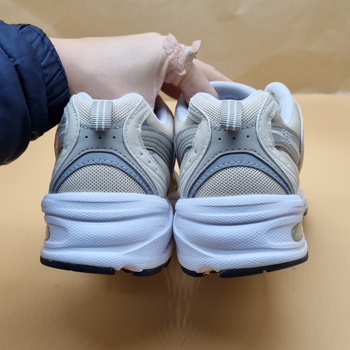 뉴발란스 530 베이지 여성운동화240  상품이미지4