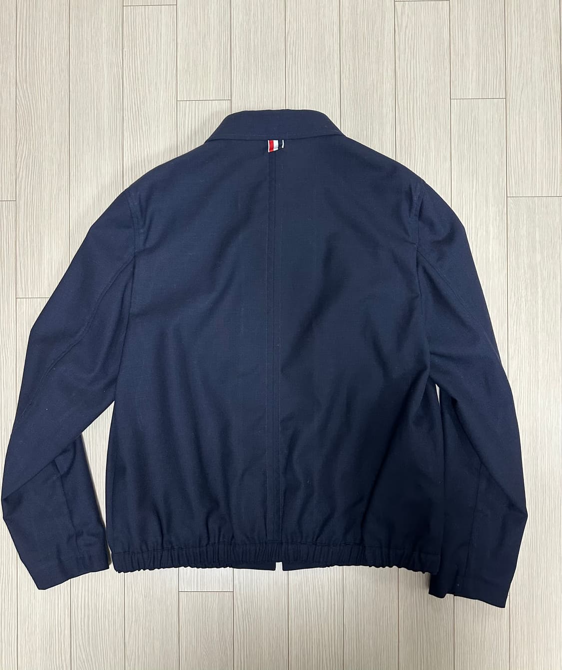 톰브라운 블루종 상품이미지2