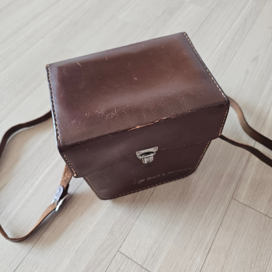 Bell & Howell 1950년대 빈티지 레더 카메라 가방 크로스백 상품이미지8