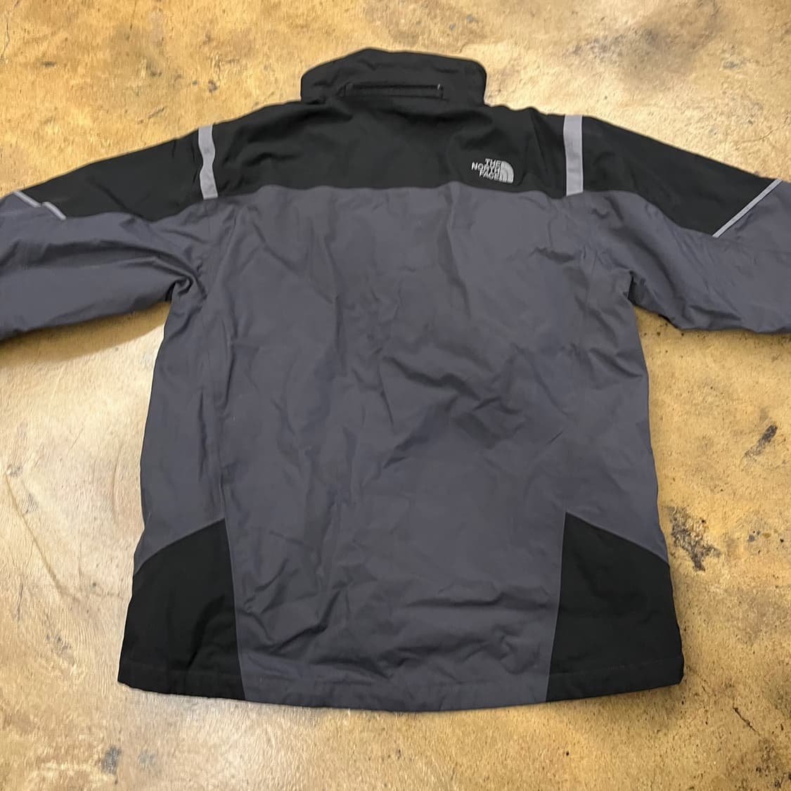 [정품/M] 노스페이스 바람막이 블랙 그레이 b14 상품이미지4