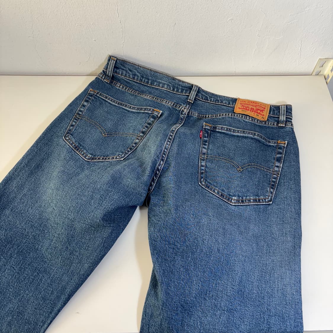 XL 36 리바이스505 레귤러일자핏 연청워시드 데님팬츠 상품이미지3