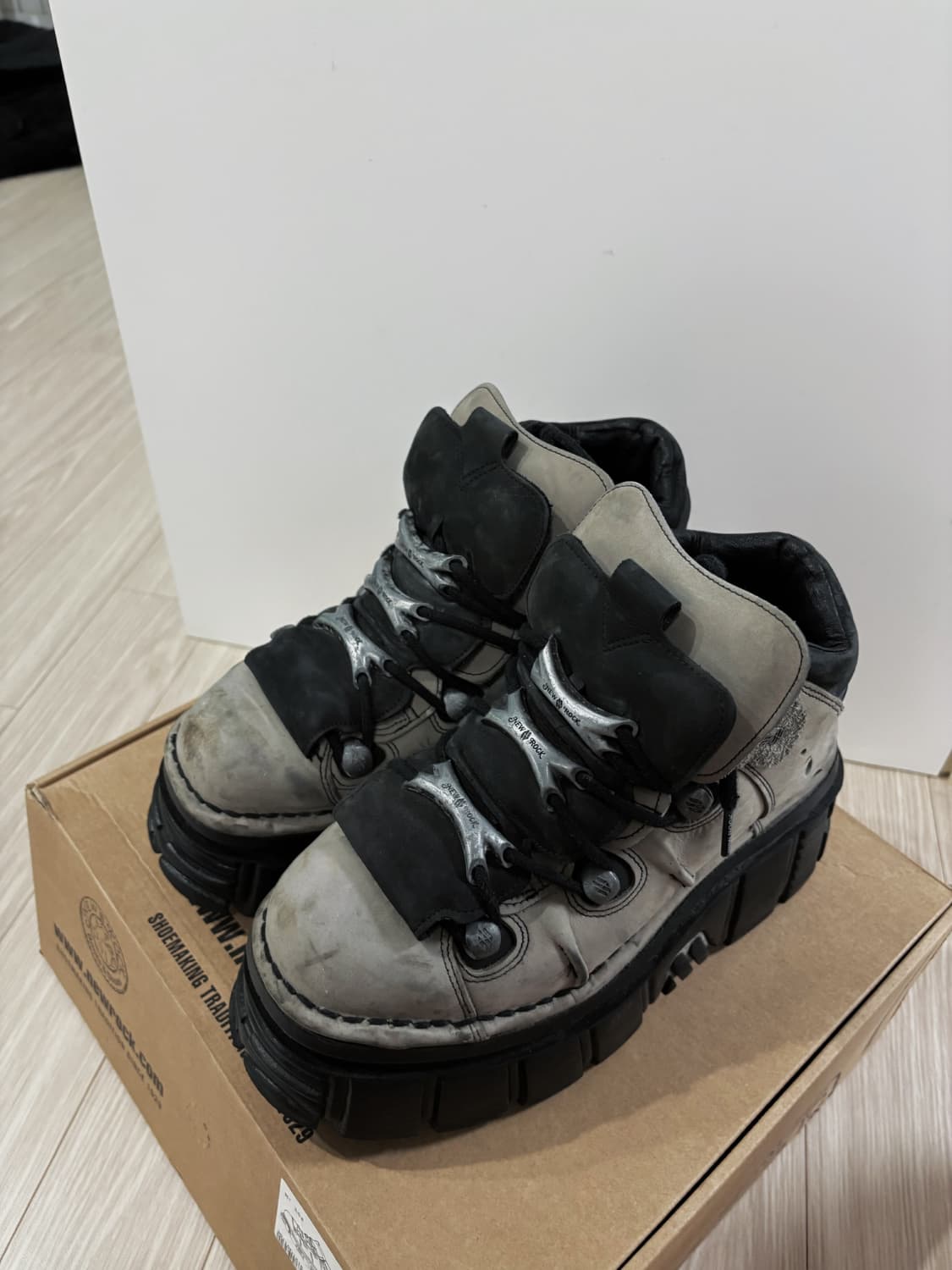 뉴락 아이코닉 플랫폼 부츠 41 상품이미지2