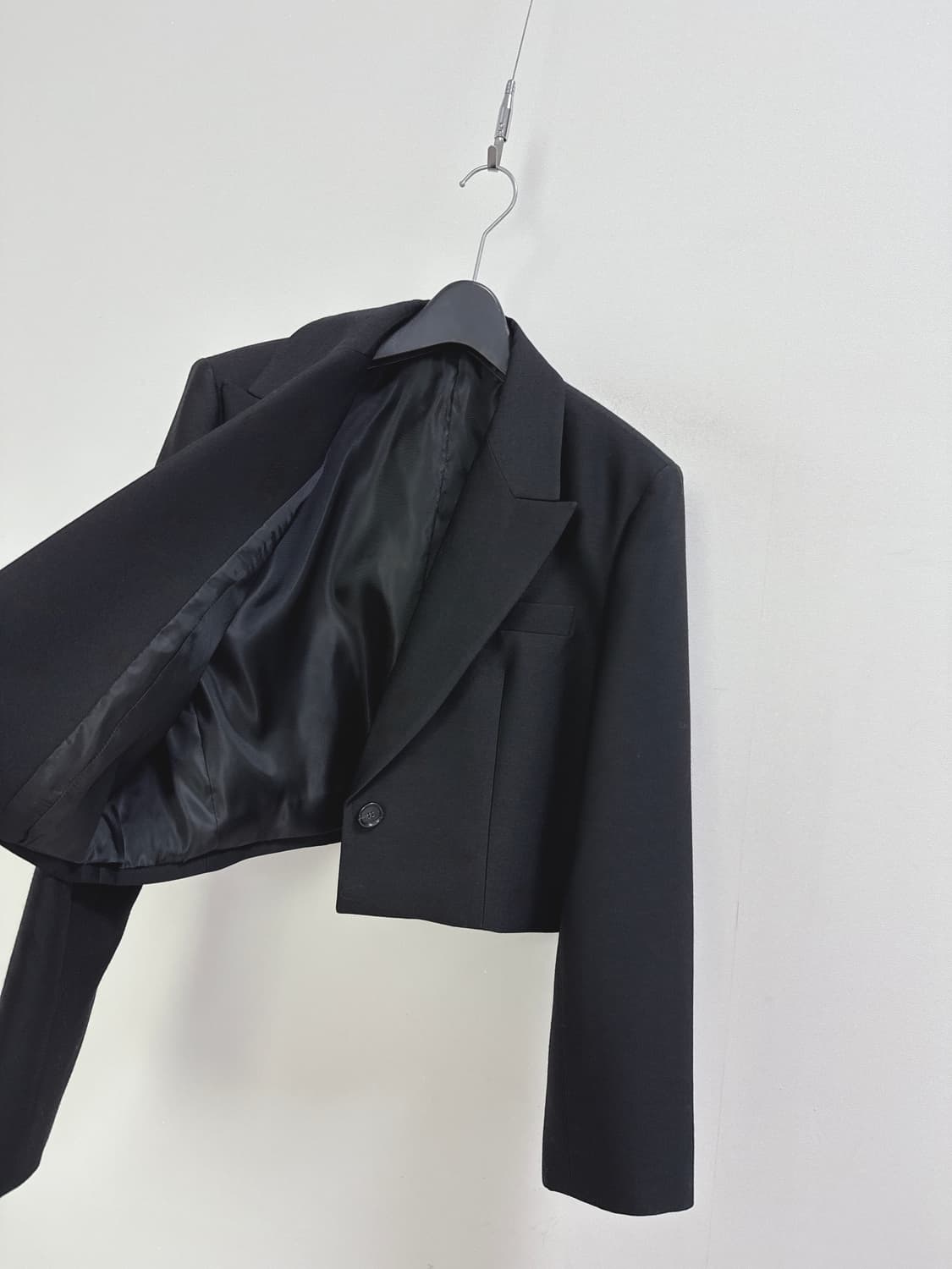 R2W 샵레디투웨어 울 실크 크롭 자켓 상품이미지3