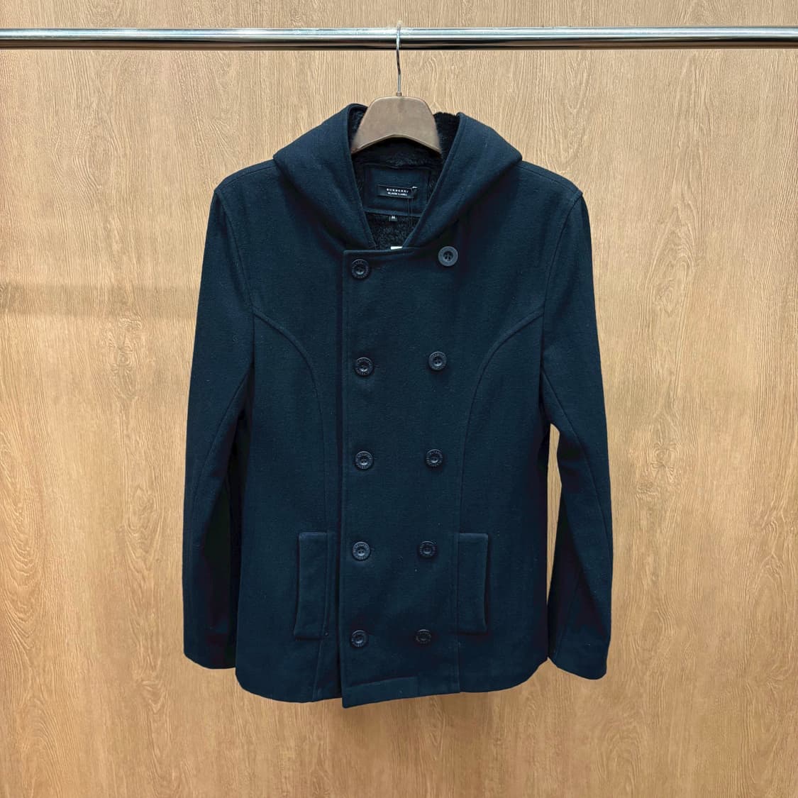 버버리 블랙 라벨 더블 브레스트 후드 피코트 퍼 안감 포켓 디테일 블랙 상품이미지2