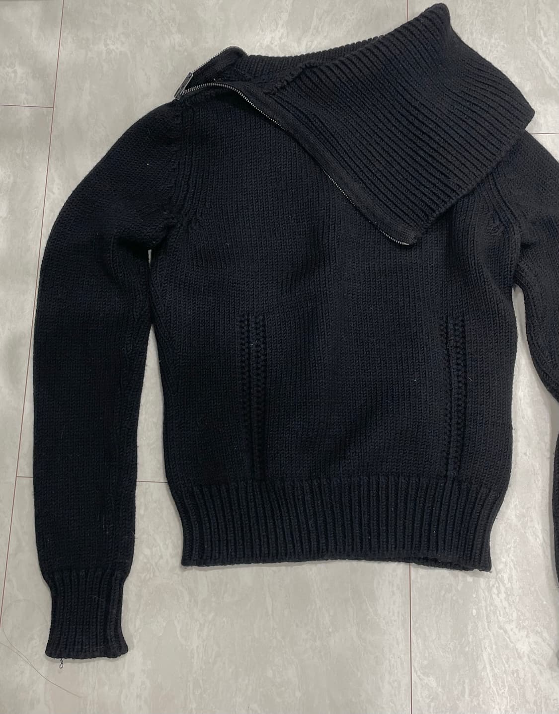 셀린 릭오웬스맛 사선 드레이프 반집업 상품이미지5