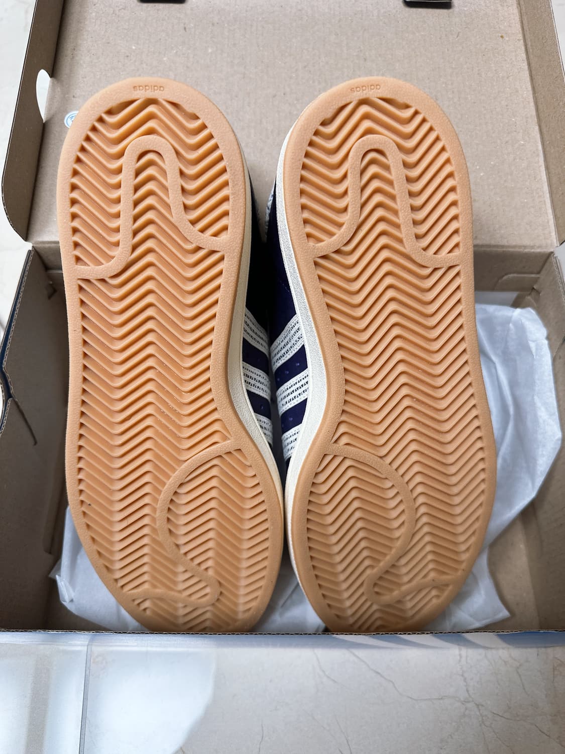 아디다스 슈퍼스타 퍼플 235 (새상품)   상품이미지7