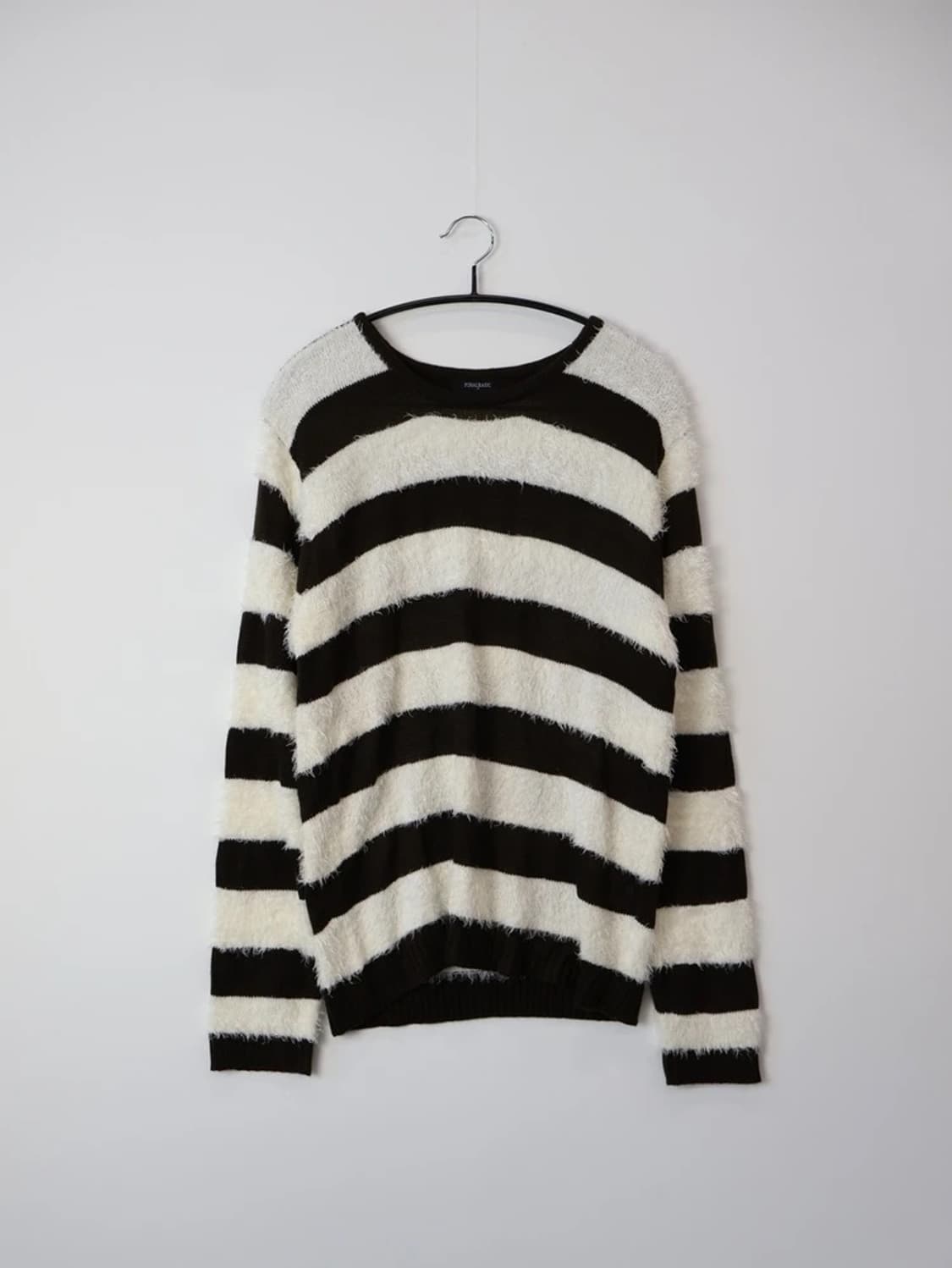 FINALBASIC Stripe Fuzzy Knit Sweater 상품이미지4