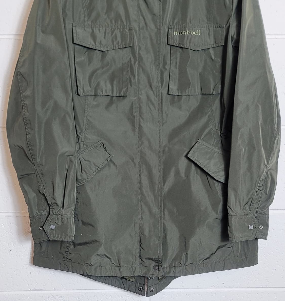 몽벨(mont-bell, 여성용) 후드 바람막이자켓(점퍼) 판매 상품이미지5