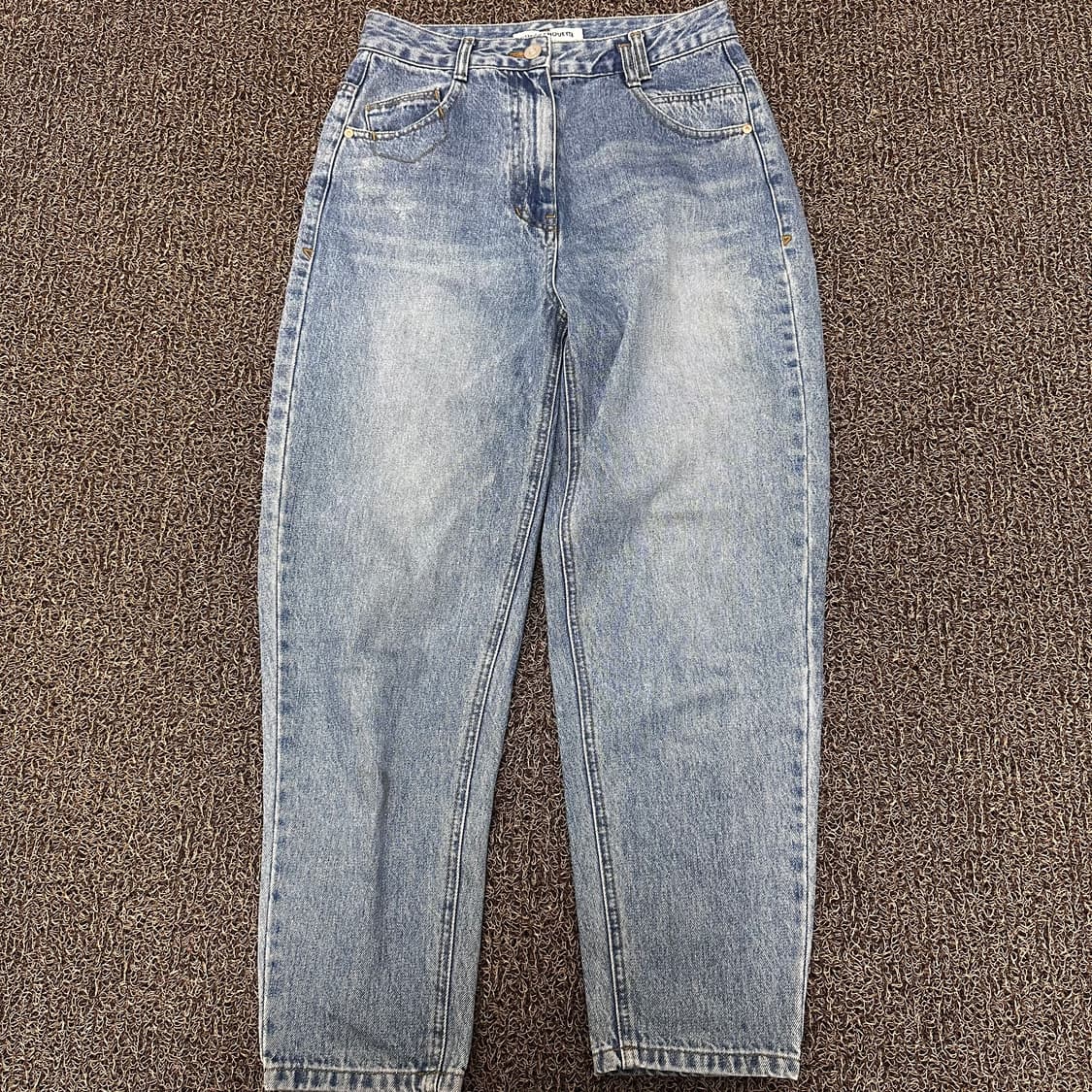 럭키슈에뜨 여성 데님 연청 청바지 팬츠 36사이즈 상품이미지1
