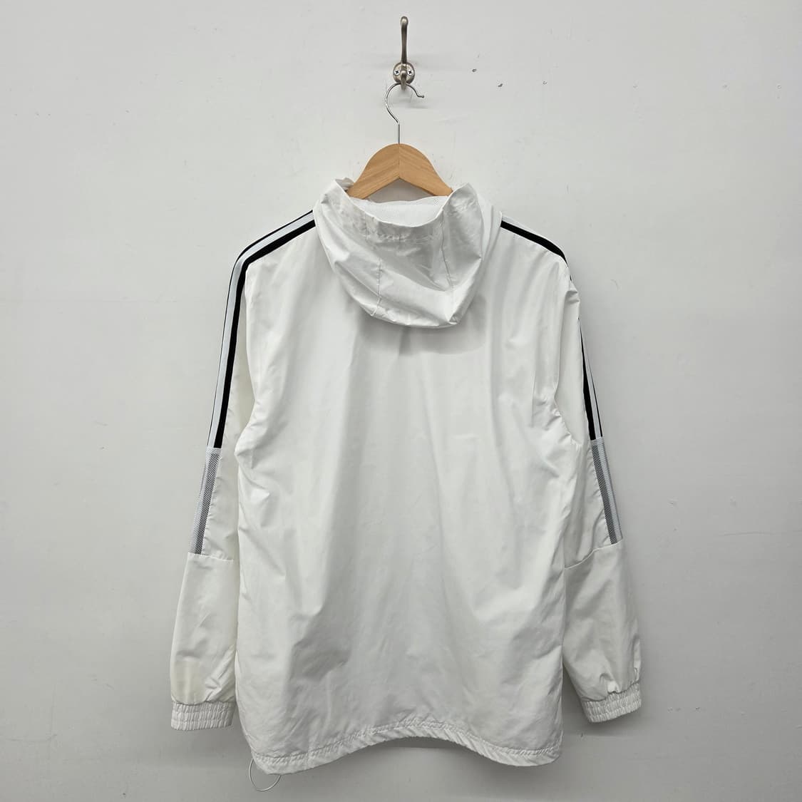 아디다스 레알마드리드 바람막이 화이트 남M 상품이미지7