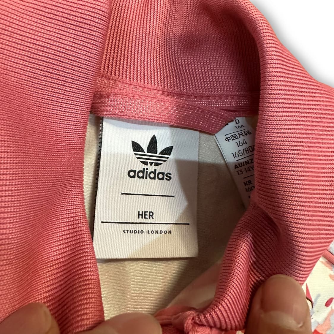 아디다스 sst 플라워 트랙탑 상품이미지4