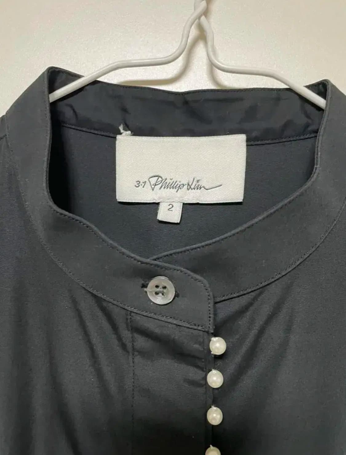 필립림 여성 블랙셔츠 2 사이즈 상품이미지3