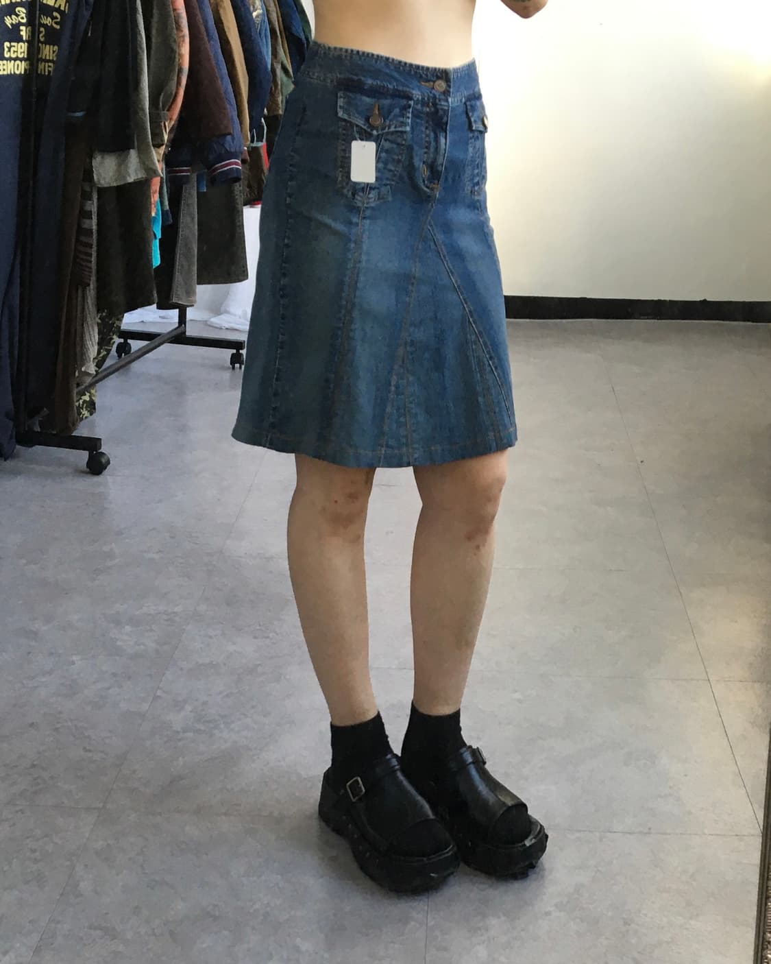 Pocket point denim midi skirt 상품이미지1