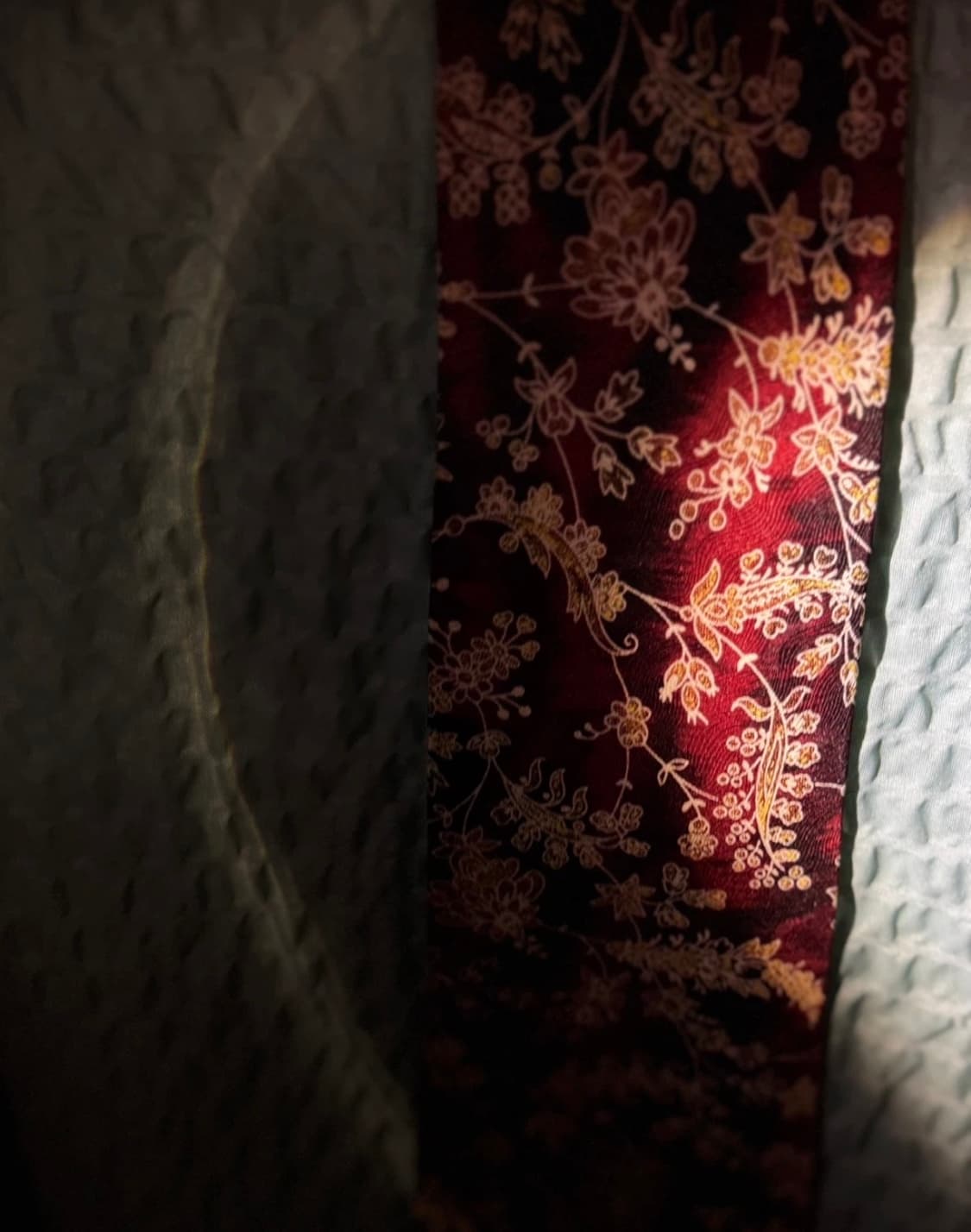 파코라반 빈티지 플라워 넥타이 상품이미지1