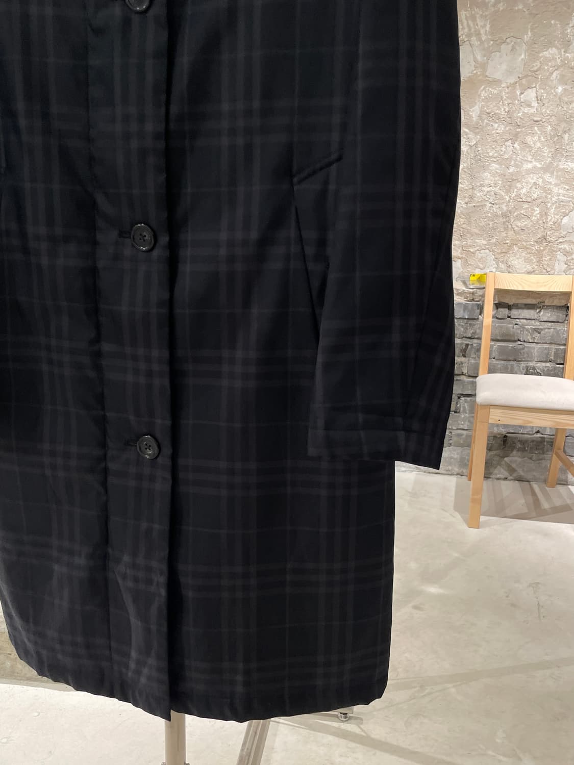 버버리 블랙 노바체크 하이넥 히든 집 폴리에스터 코트 상품이미지5