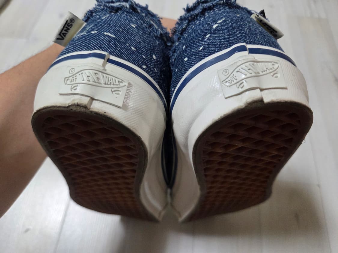 반스 x 인빈시블 프리미엄 올드스쿨 프레이드 데님 마쉬멜로우 275 상품이미지9