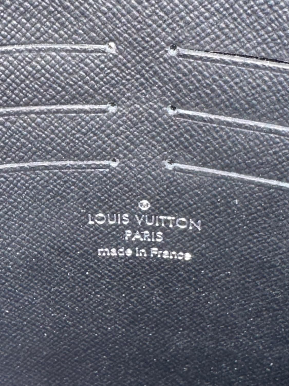 루이비통 포쉐트 보야주 클러치 상품이미지6