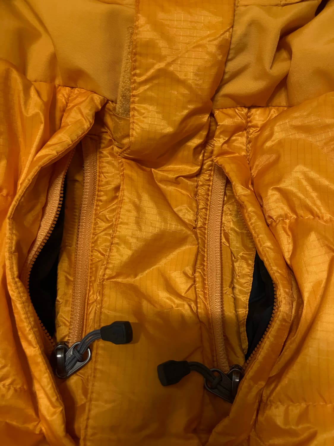 마운틴하드웨어 투켓 다운 파카 상품이미지7