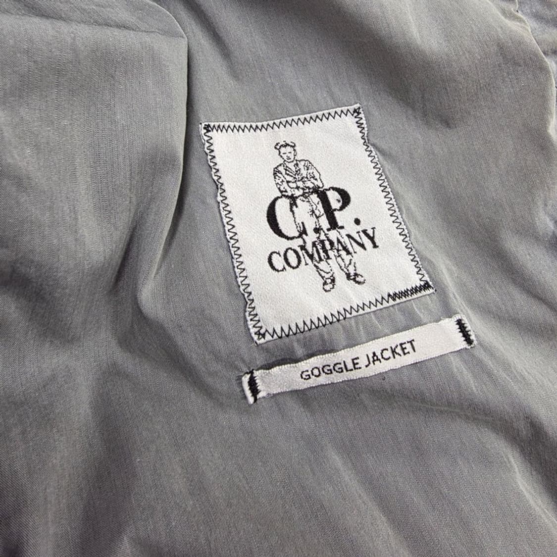 cp컴퍼니 나이크라 NYCRA 고글 후드 다운 패딩 블랙 L 상품이미지7