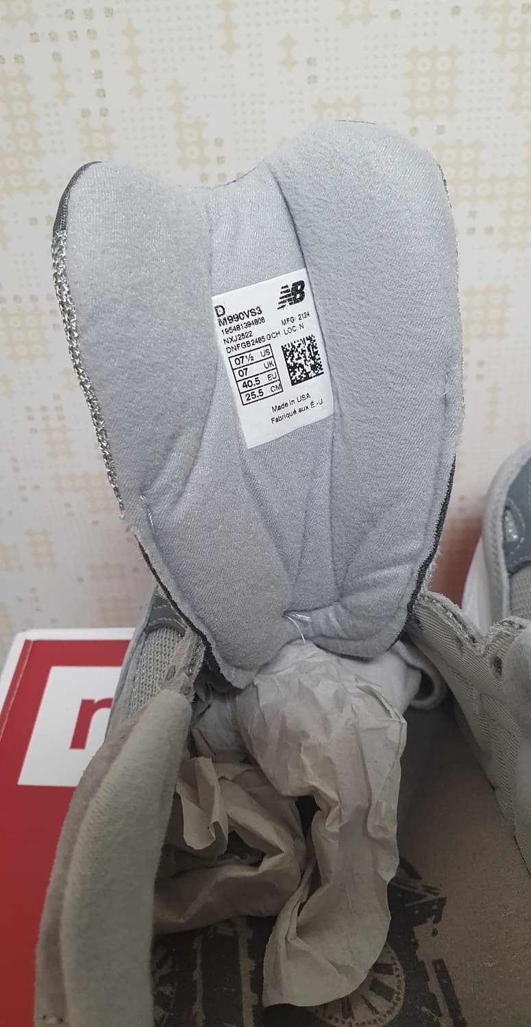 뉴발란스 990v3 40주년 기념 255사이즈  상품이미지2